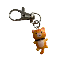Mały breloczek z pomarańczowym kotkiem